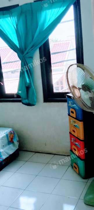 Kost Uni Ninis